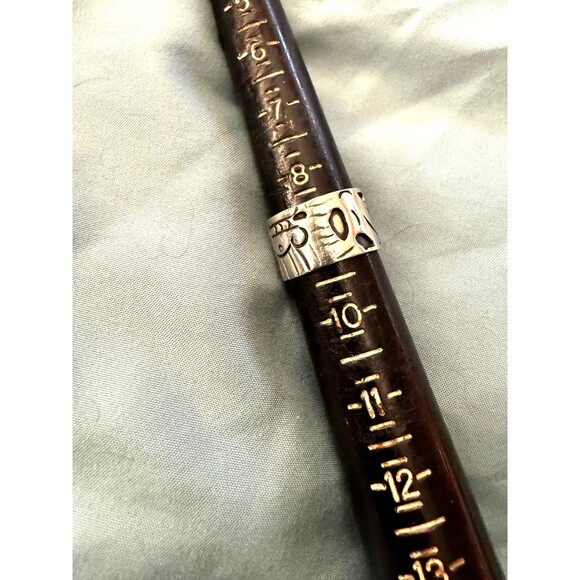 New Vintage Taxco Eched Sterling Silver Band Ring Size 9.5 - Picture 5 of 5